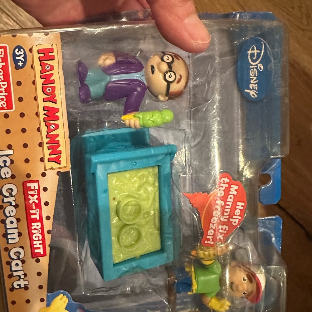 Disney - Picture 10 of 11